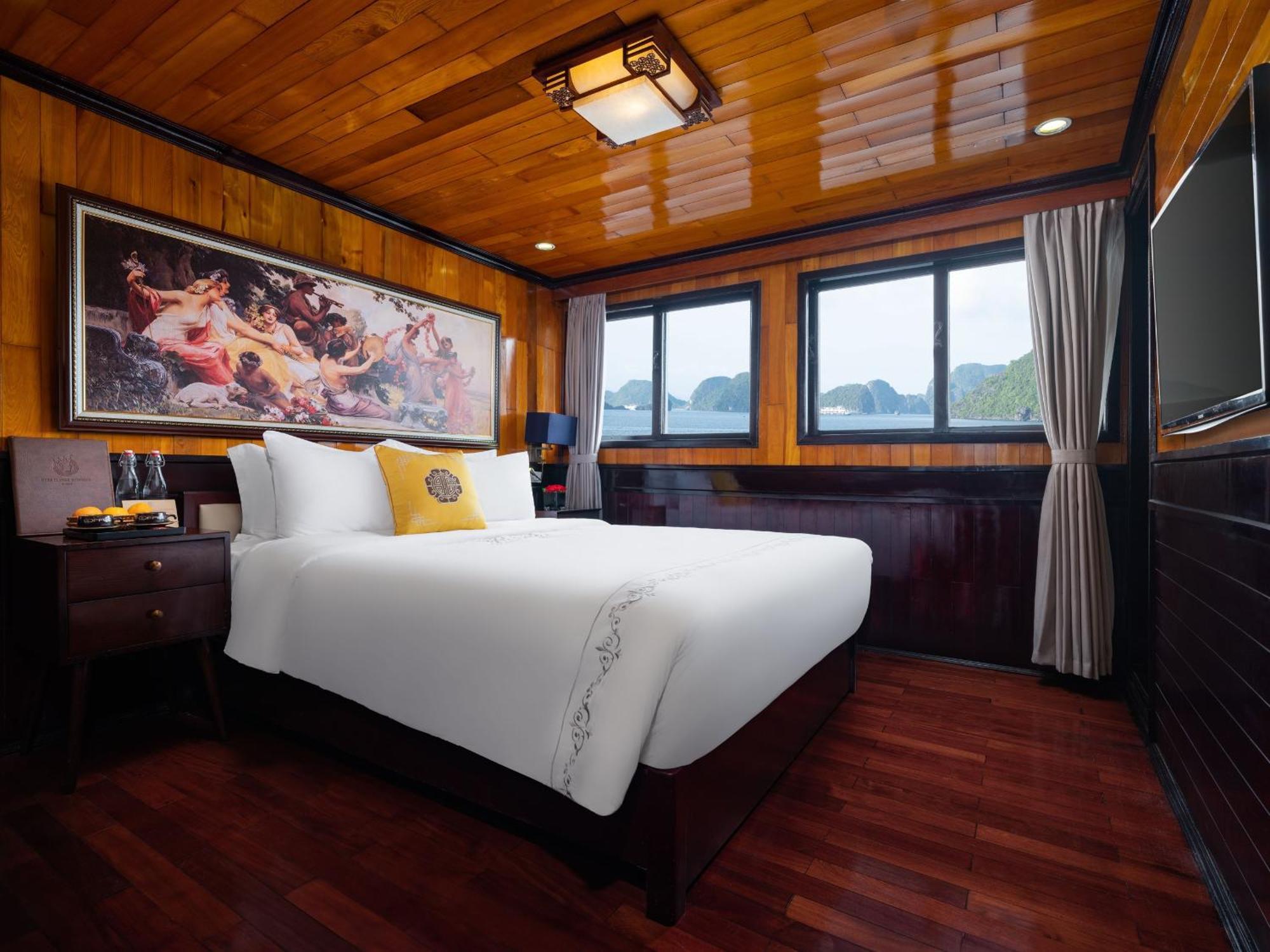 Hera Boutique Cruise Ha Long Bay Экстерьер фото